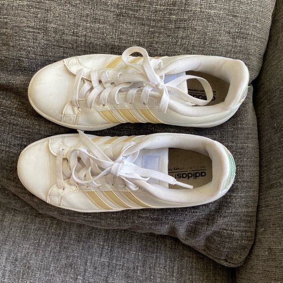 Adidas Walking Athletic Shoes with Cloudfoam Memory Cushion - Picture 6 of 10